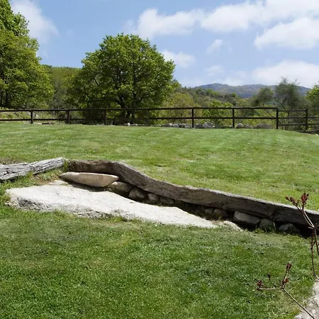 O Xardín Da Fraga * San Salvador